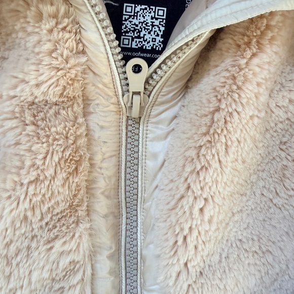 Oof Wear Two Tone Sherpa Jacket - Picture 9 of 10